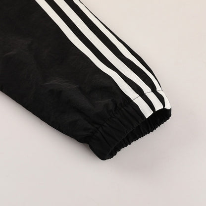 2025/26 Manchester United Black Windbreaker Jacket