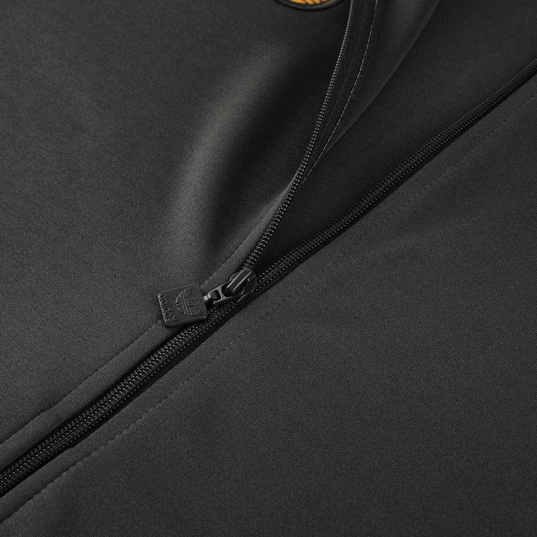Manchester United 2025/26 Black Training Tracksuit Kit (Top+Pants)