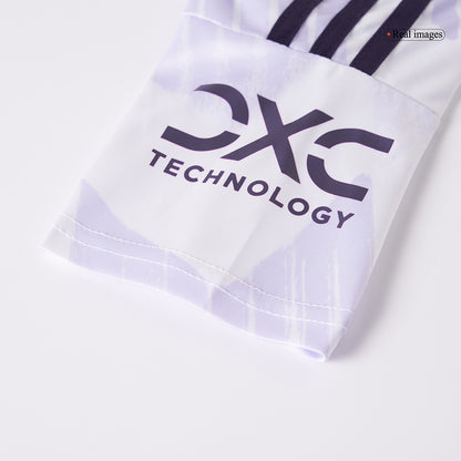 Kids Manchester United Away Full Kit 2025/26