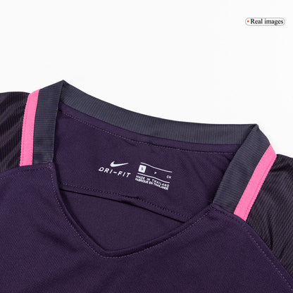 Retro 2016/17 Mens Barcelona Away Jersey